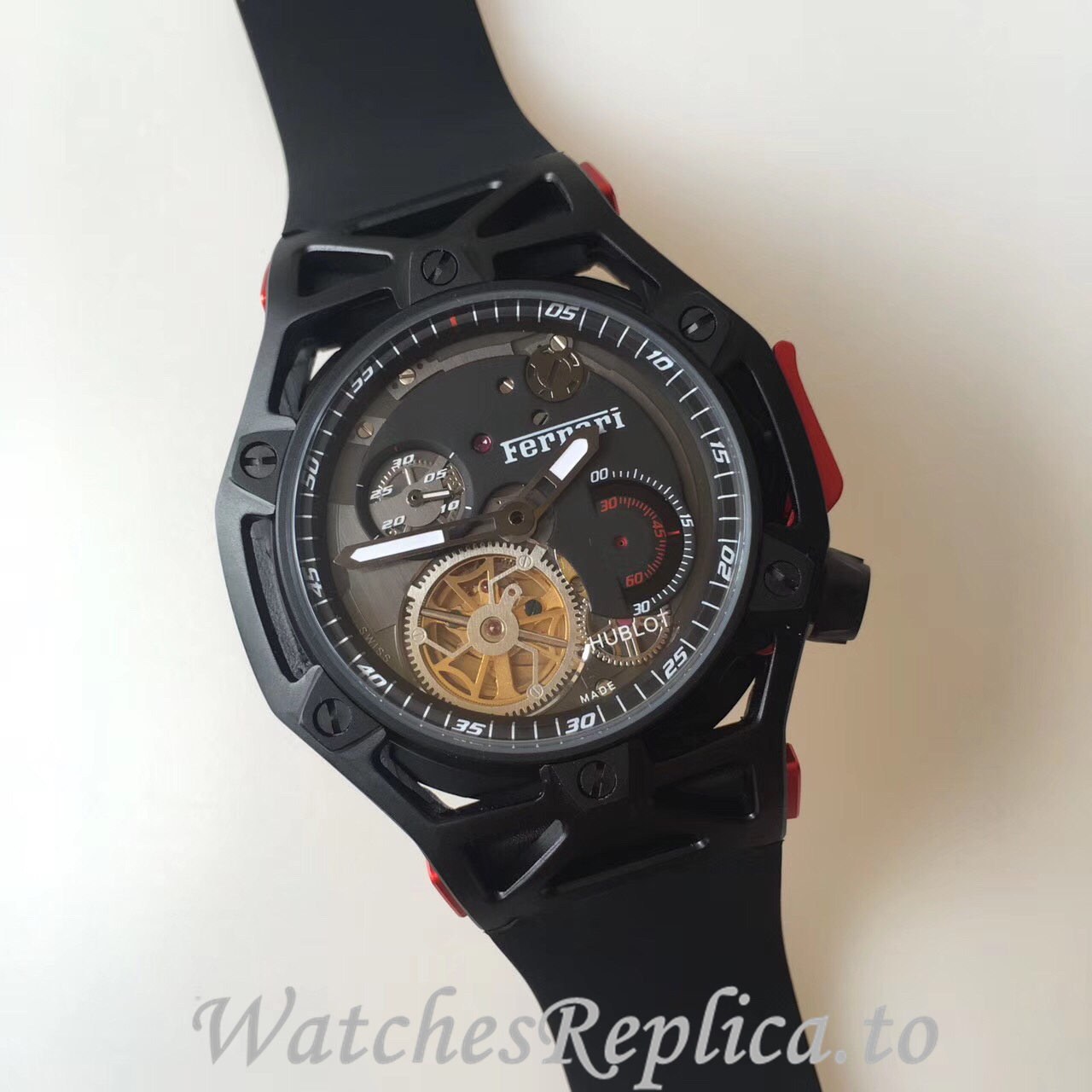Hublot Replica Ferrari Rubber strap 43MM - WatchesReplica.is