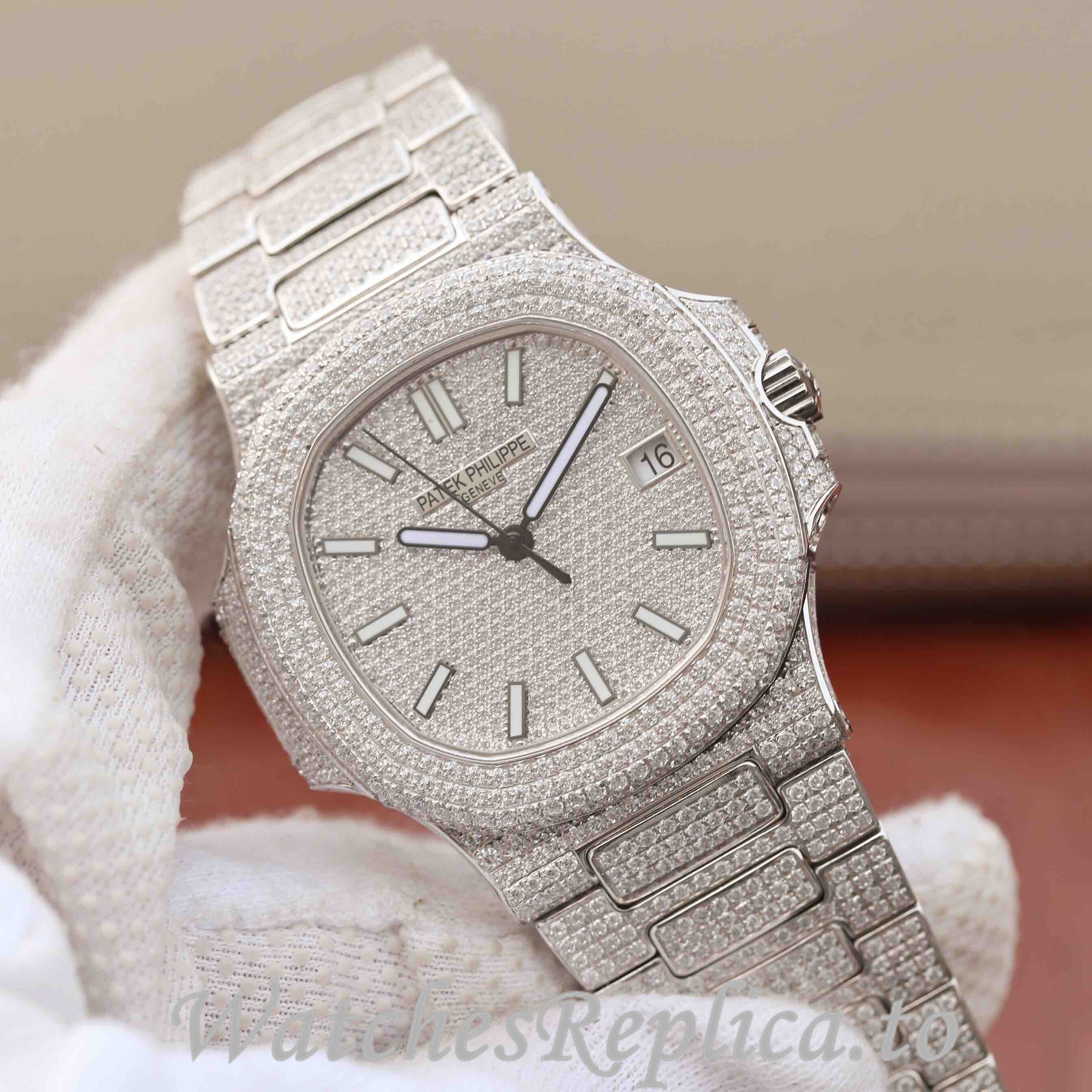Patek Philippe Replica Nautilus White Gold strap 40MM - WatchesReplica.is
