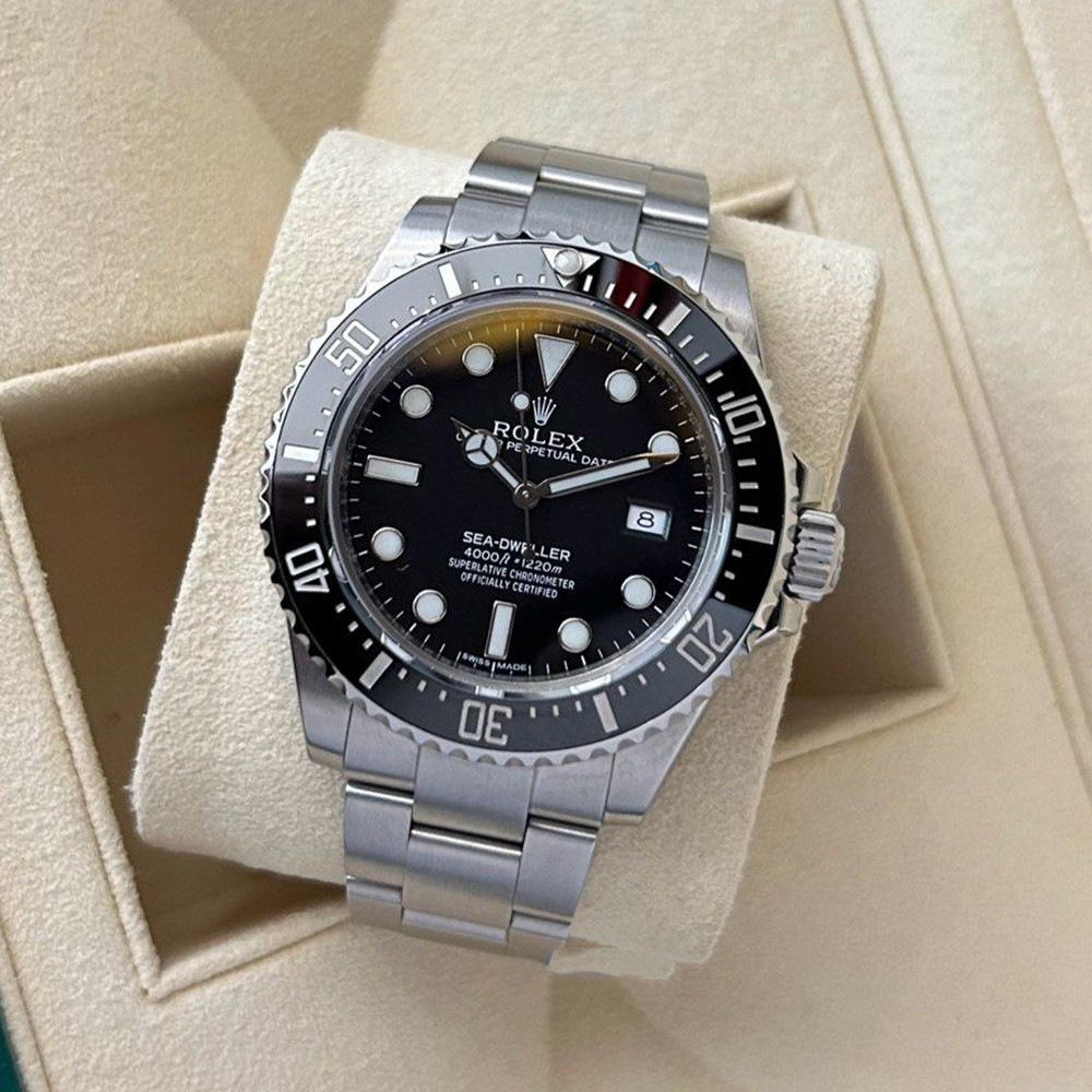 Rolex Sea-Dweller Replica 116600 Black Dial - WatchesReplica.is