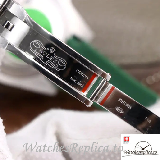 Swiss Rolex Submariner Replica Rubber strap 40MM - WatchesReplica.is