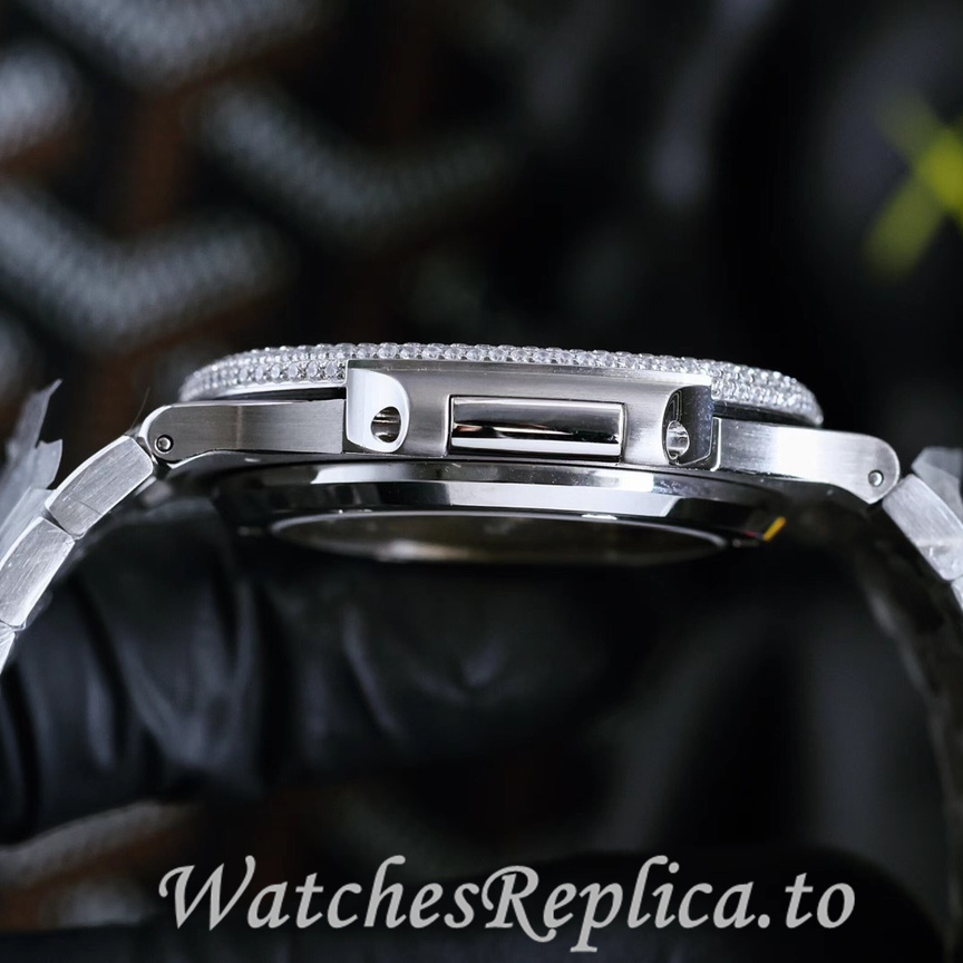Patek Philippe Replica Nautilus 5711 Diamonds paved strap 40MM - WatchesReplica.is