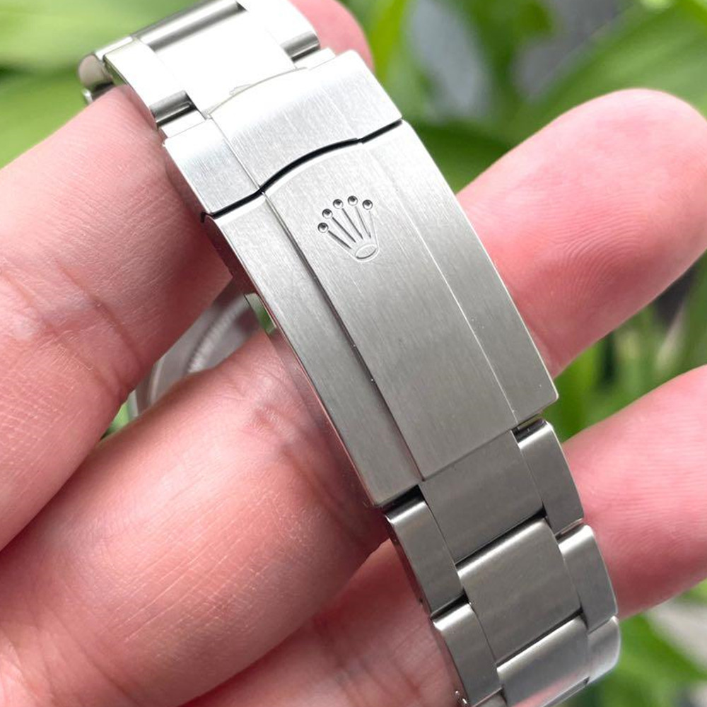 Rolex Replica Oyster Perpetual 39mm 114300 - WatchesReplica.is