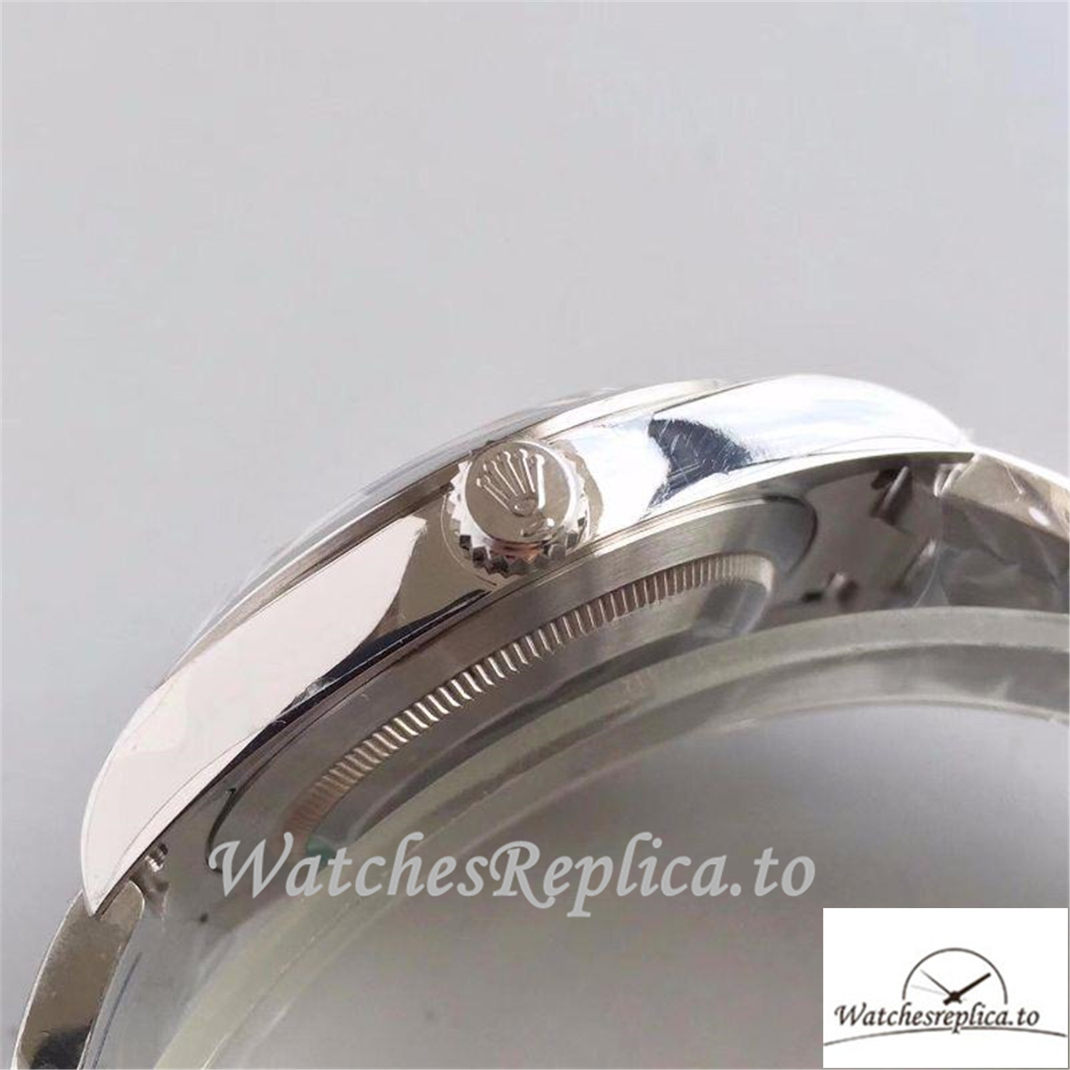Swiss Rolex Explorer Replica 214270 Black Dial 40MM - WatchesReplica.is