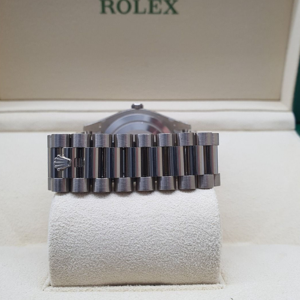Rolex Day-Date II Silver Dial 218239 - WatchesReplica.is