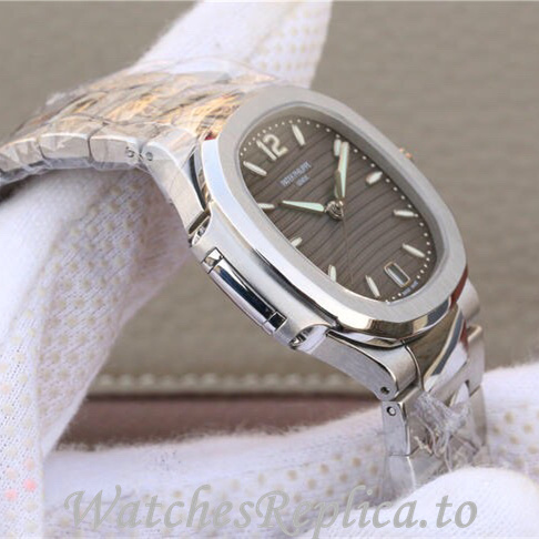 Patek Philippe Replica Nautilus 7118 Stainless steel strap 35.2MM - WatchesReplica.is