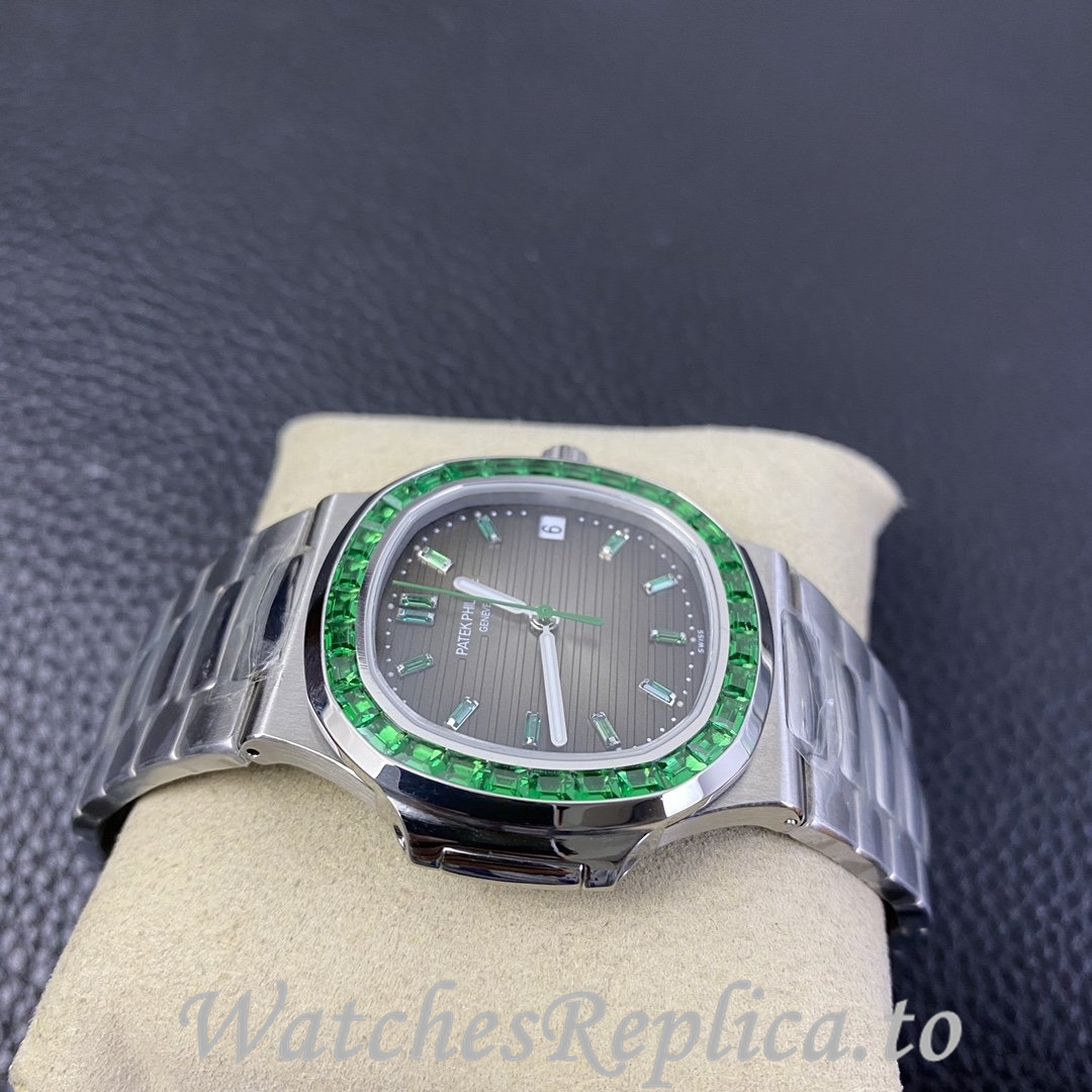Patek Philippe Replica Nautilus 5711 Stainless steel strap 40MM - WatchesReplica.is