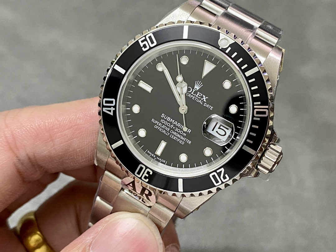 Replica Rolex Submariner Black Dial 16610 - WatchesReplica.is